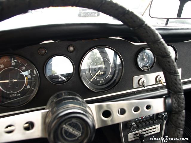 1967 Datsun 1600 Roadster 025.JPG