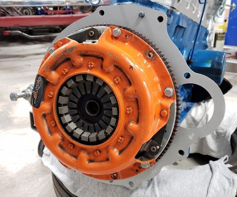 Clutch01.jpg