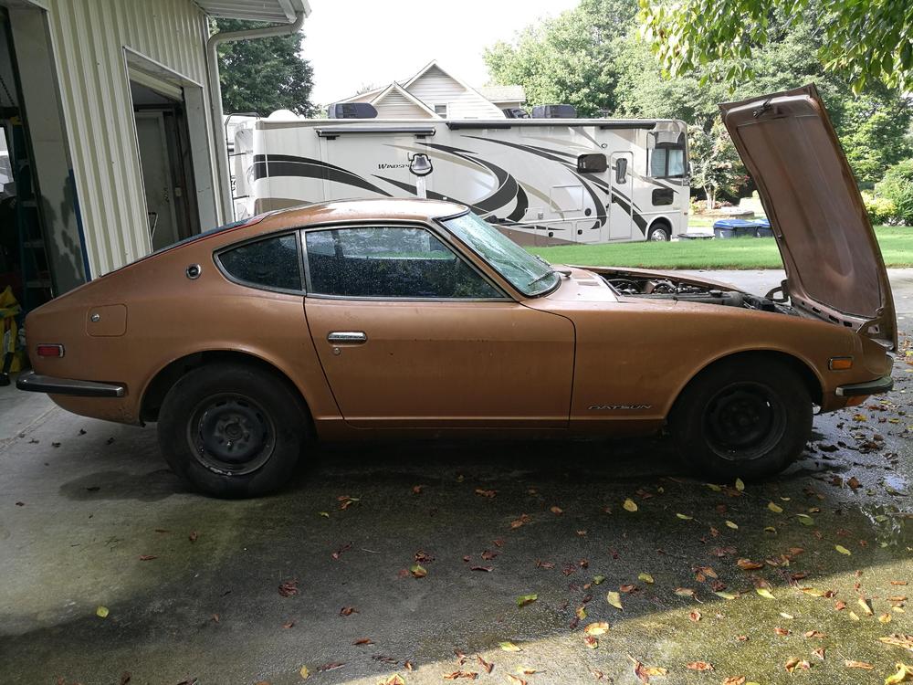 240Z-home-right-side.jpg