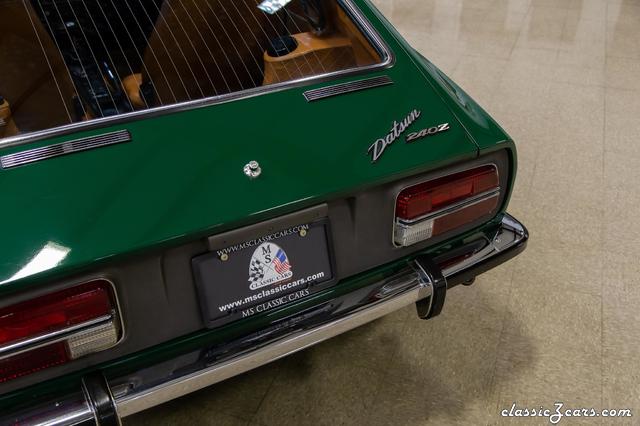 1971_datsun_240z_1578698131e98621410cb0240Z_032_web.jpg