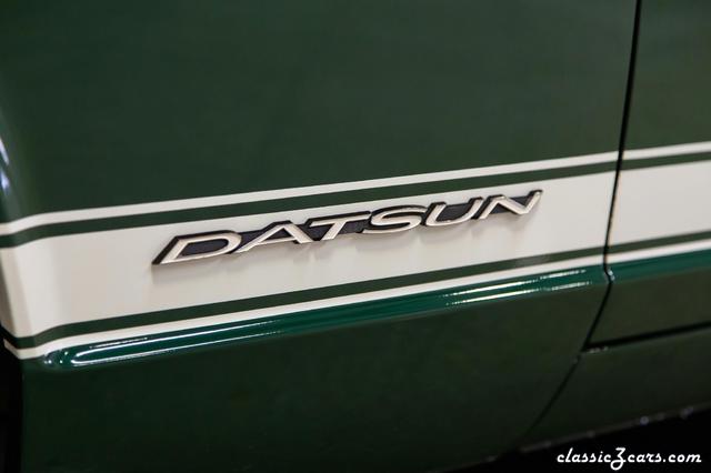 1971_datsun_240z_1578698142b064a6f7f52ae3f240Z_035_web.jpg