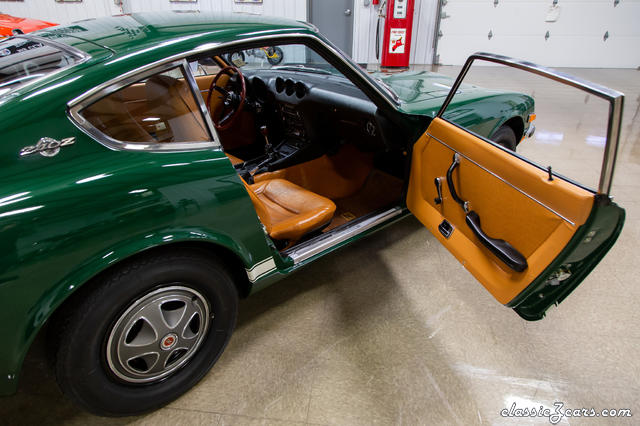 1971_datsun_240z_1578698170621410cb064a6f7240Z_042_web.jpg