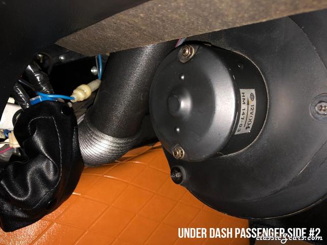 1971_datsun_240z_1580159417f3b2253e7Under-dash-passenger-side-2.jpg