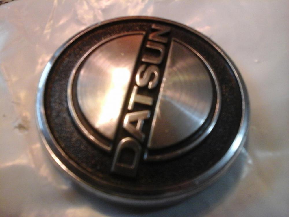Hood emblem #1.jpg