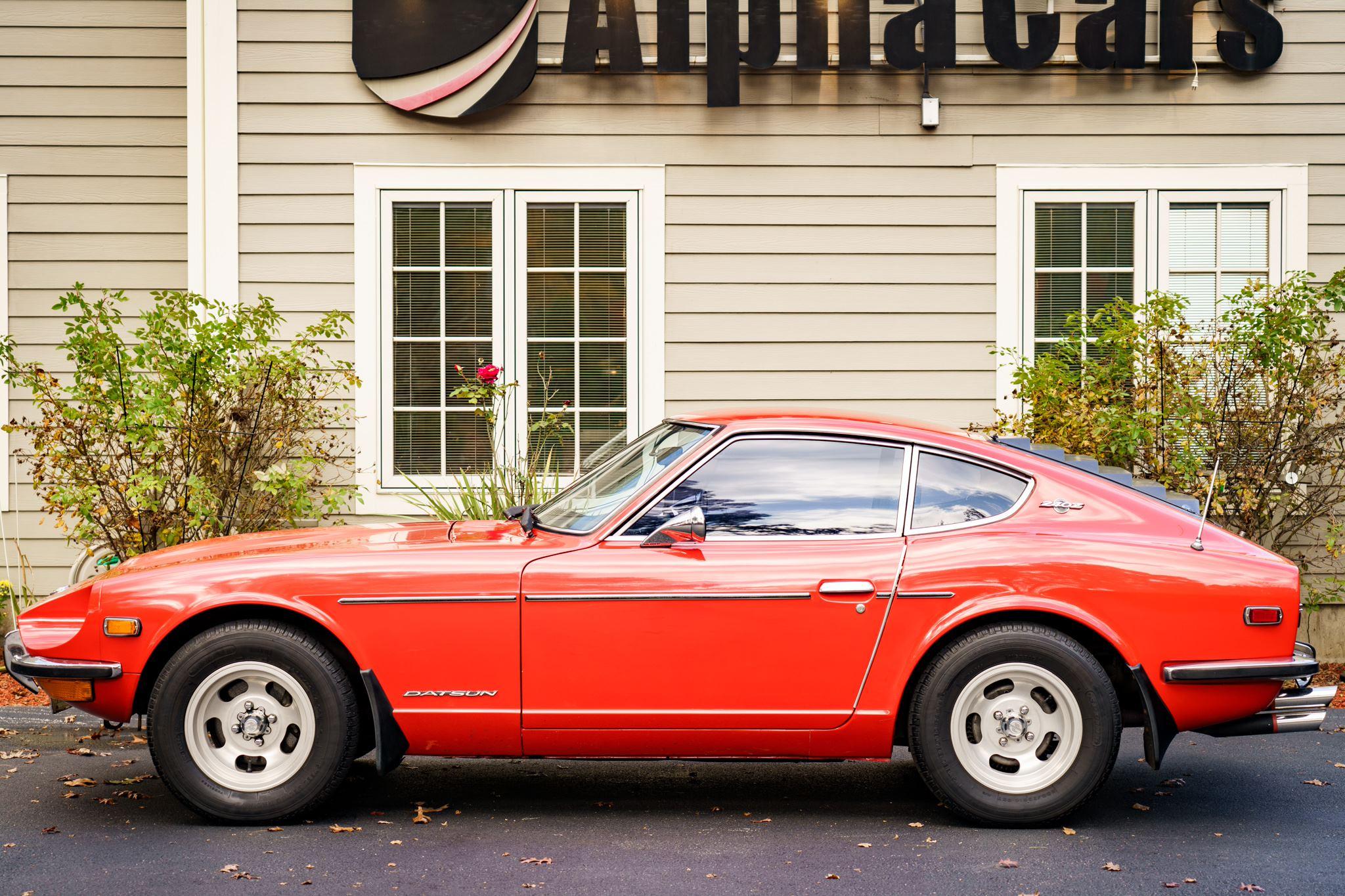 1971 Datsun 240Z Coupe Completed Ads The Classic Zcar Club
