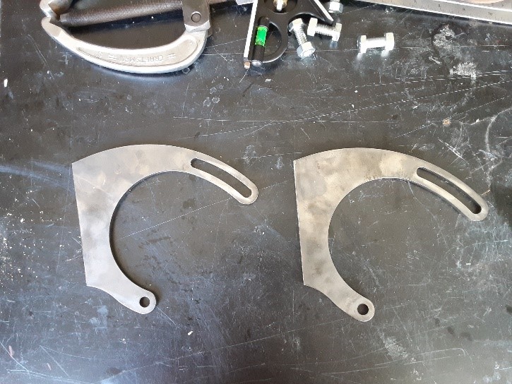 cut brackets.jpg