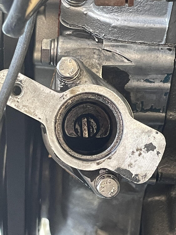 oil pump.jpg
