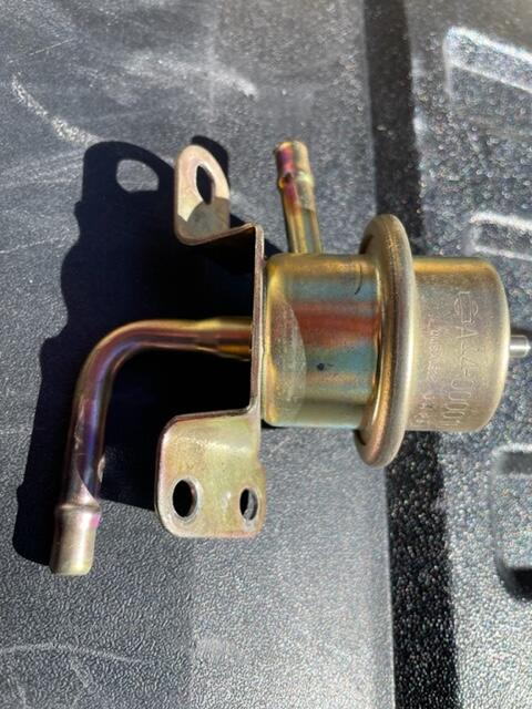 Late L28 fuel pressure regulator FPR.