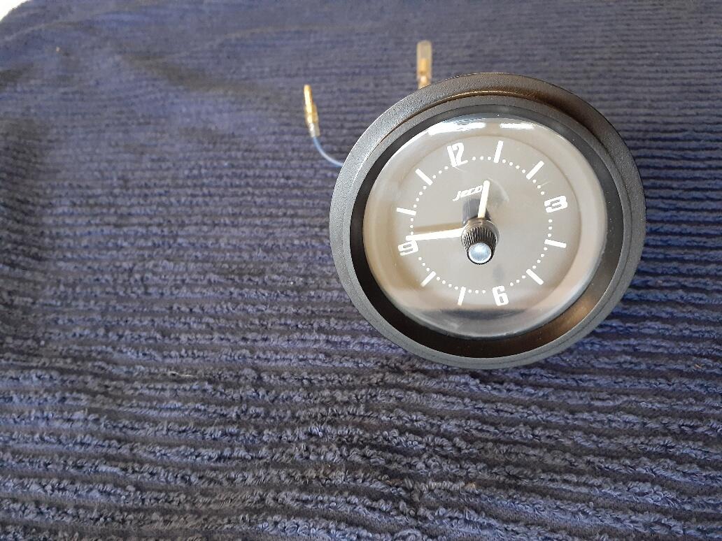 240Z Jeco Clock restored