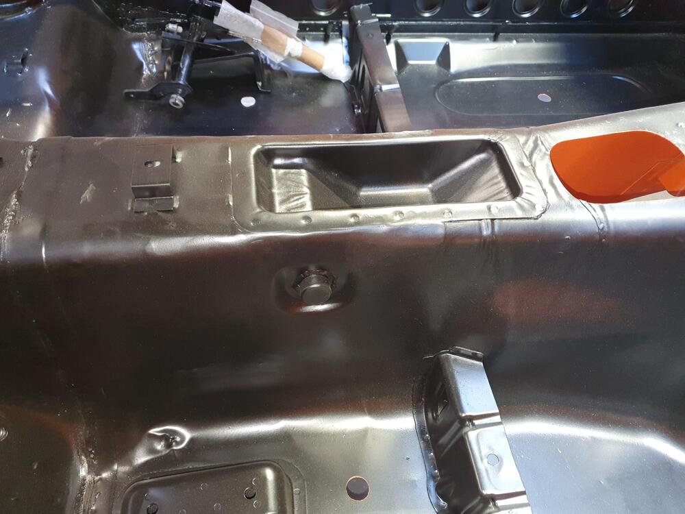LHD handbrake-2.jpg