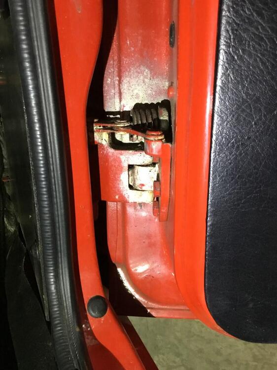 Z Door Hinge 2.jpg
