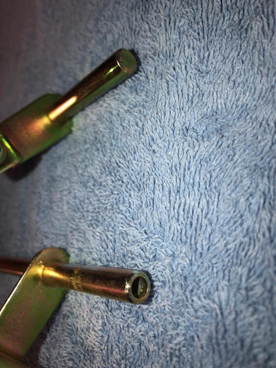 Accelerator J rod compare 3.jpg