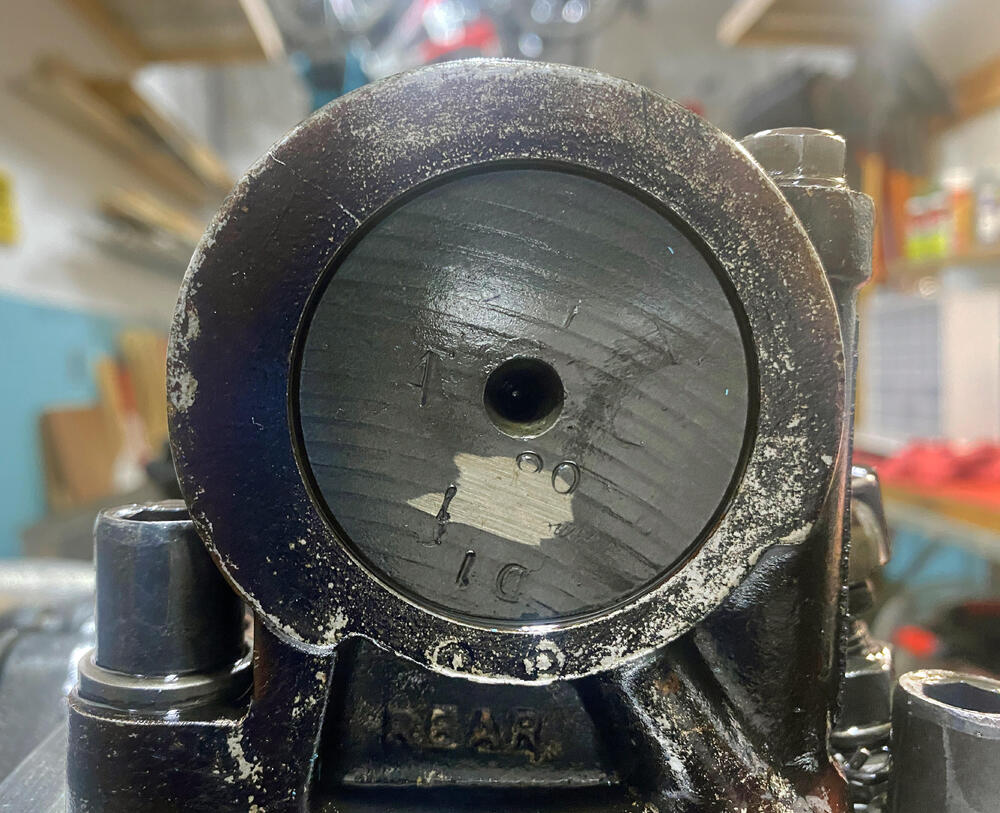 240Z camshaft 2.jpg