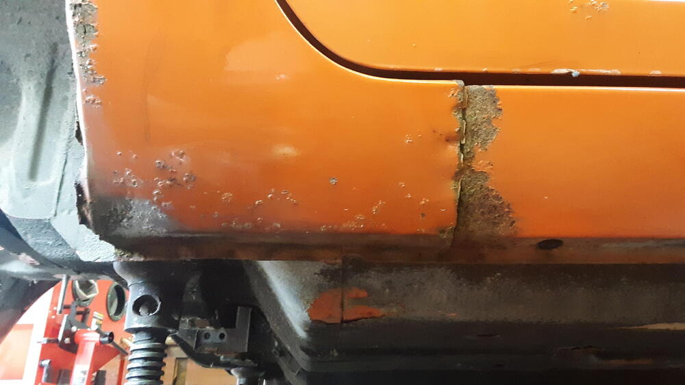 dogleg right rust.jpg