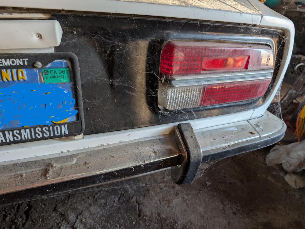 Car - TM-JM CA 530FXO 1972 Datsun 240Z rear bumper passenger side1.jpg